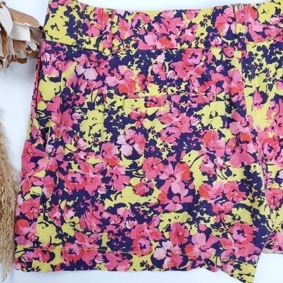 LOFT Multicolored Floral Linen Blend Shorts Sz 0 - Picture 7 of 11